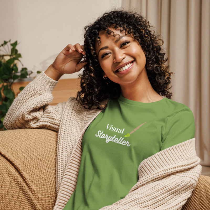 Visual Storyteller - Women's Relaxed T-Shirt